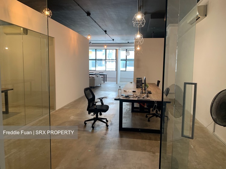 Midview City (D20), Factory #221953291